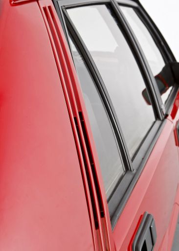 lancia-delta-integrale-21_10_366x513.jpe