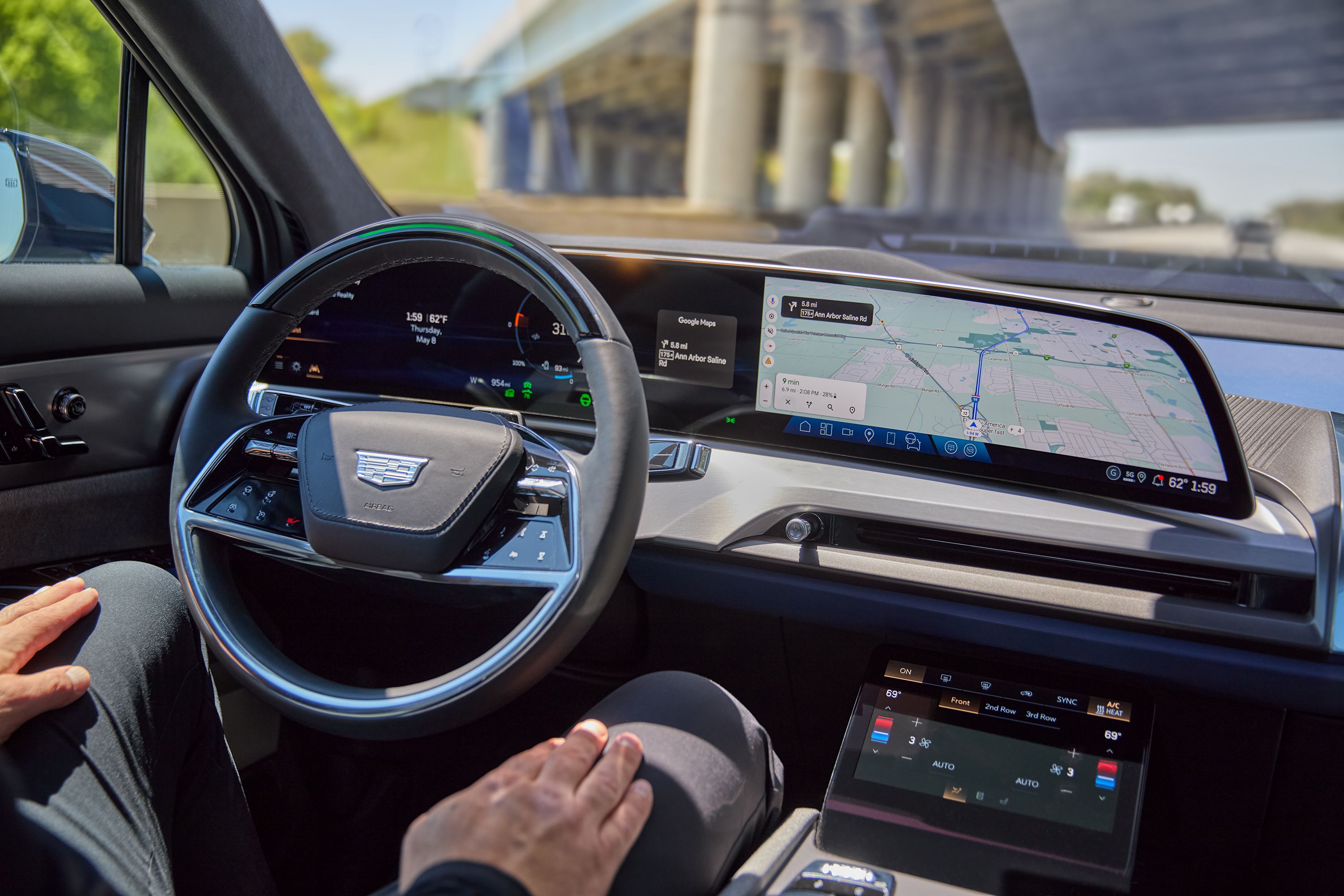 Cadillac Vistiq