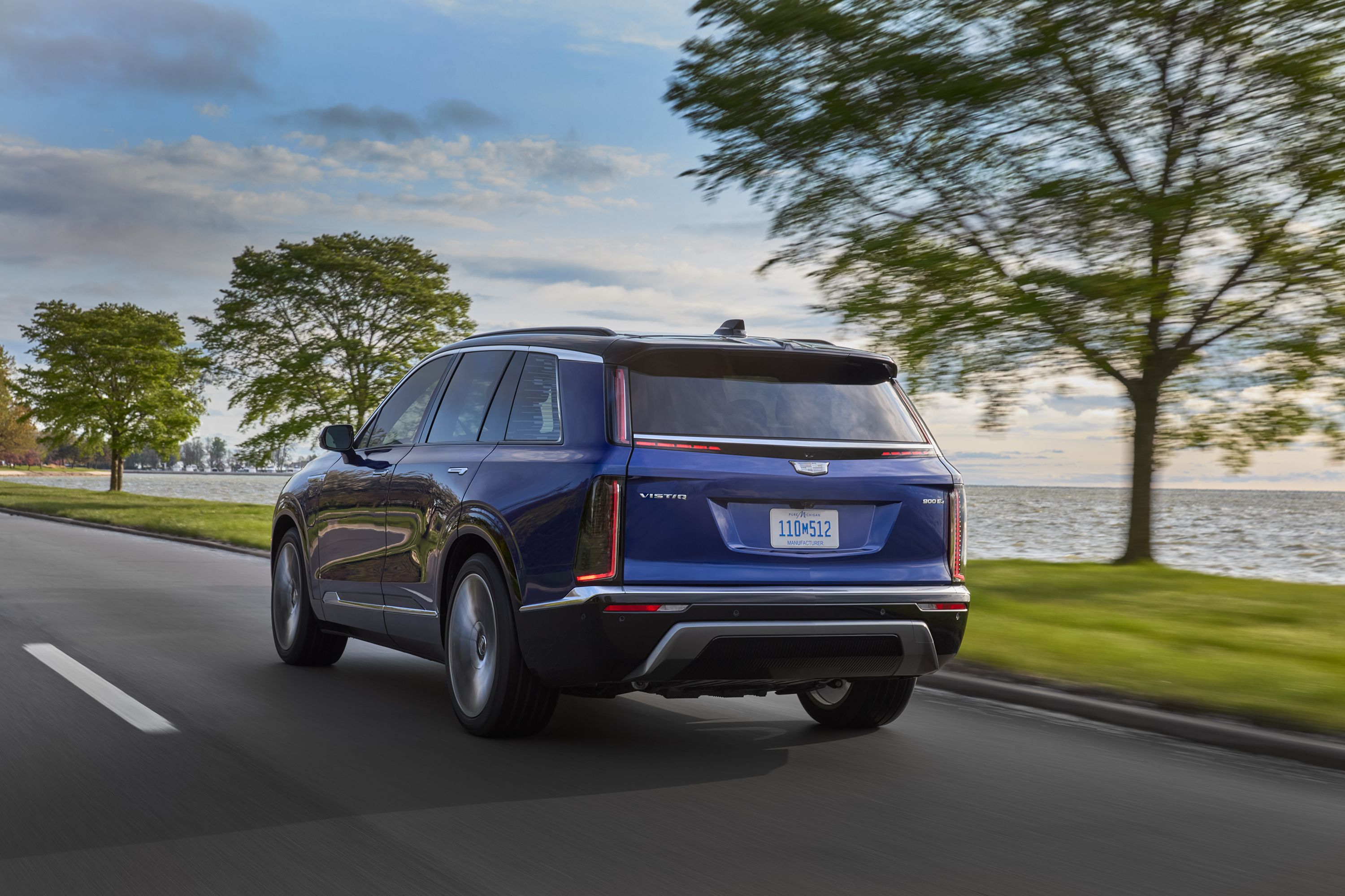 Cadillac Vistiq