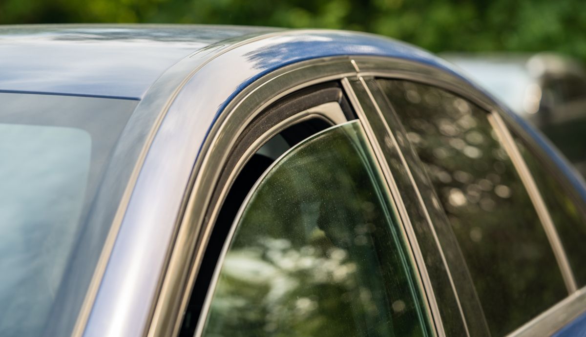 Multas por dejar la ventanilla del coche abierta incluso solo centímetros, controvertida ley europea