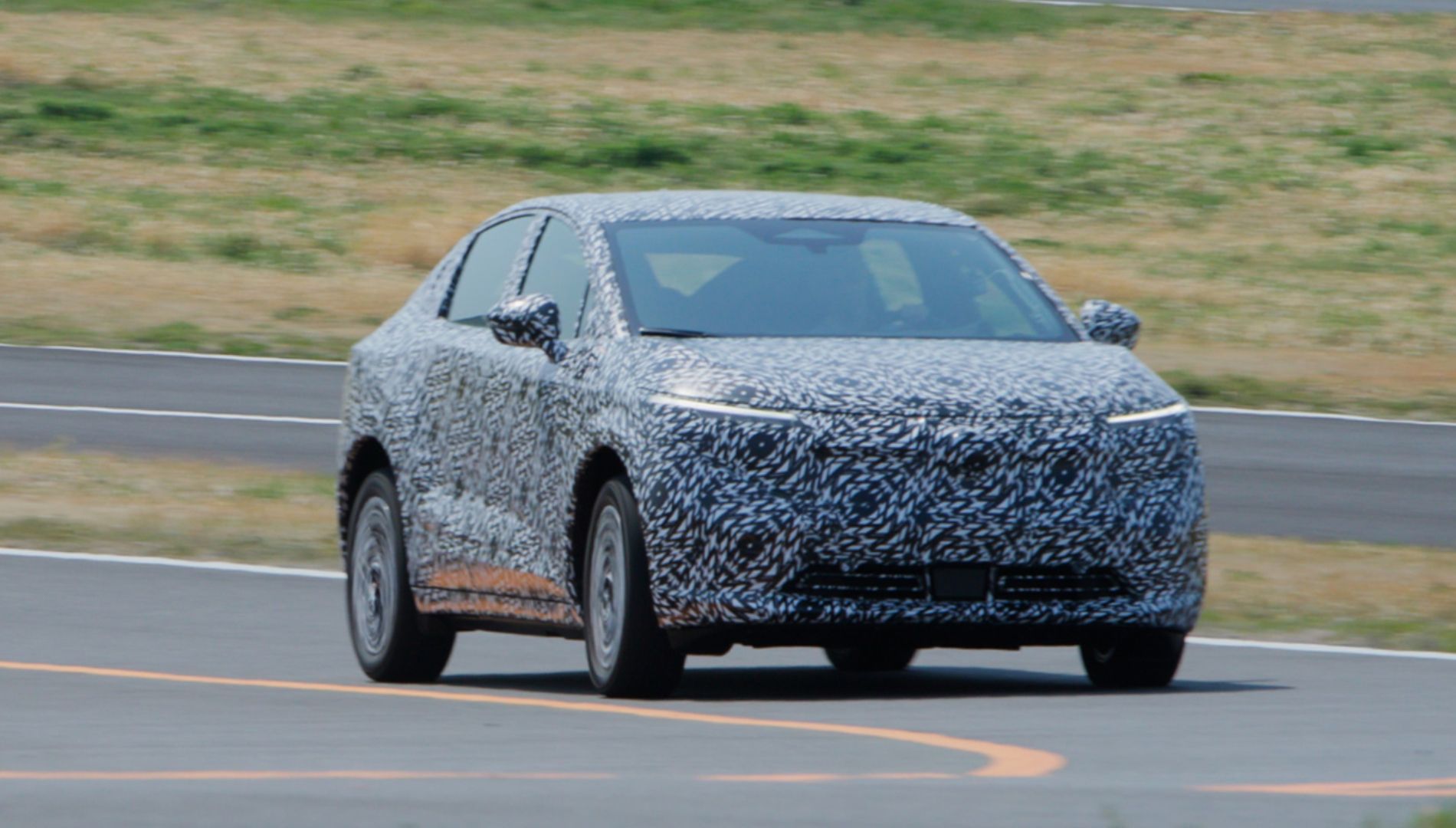 Nissan desvela más detalles del nuevo Leaf: el SUV superará los 200 CV y tendrá un chasis avanzado
