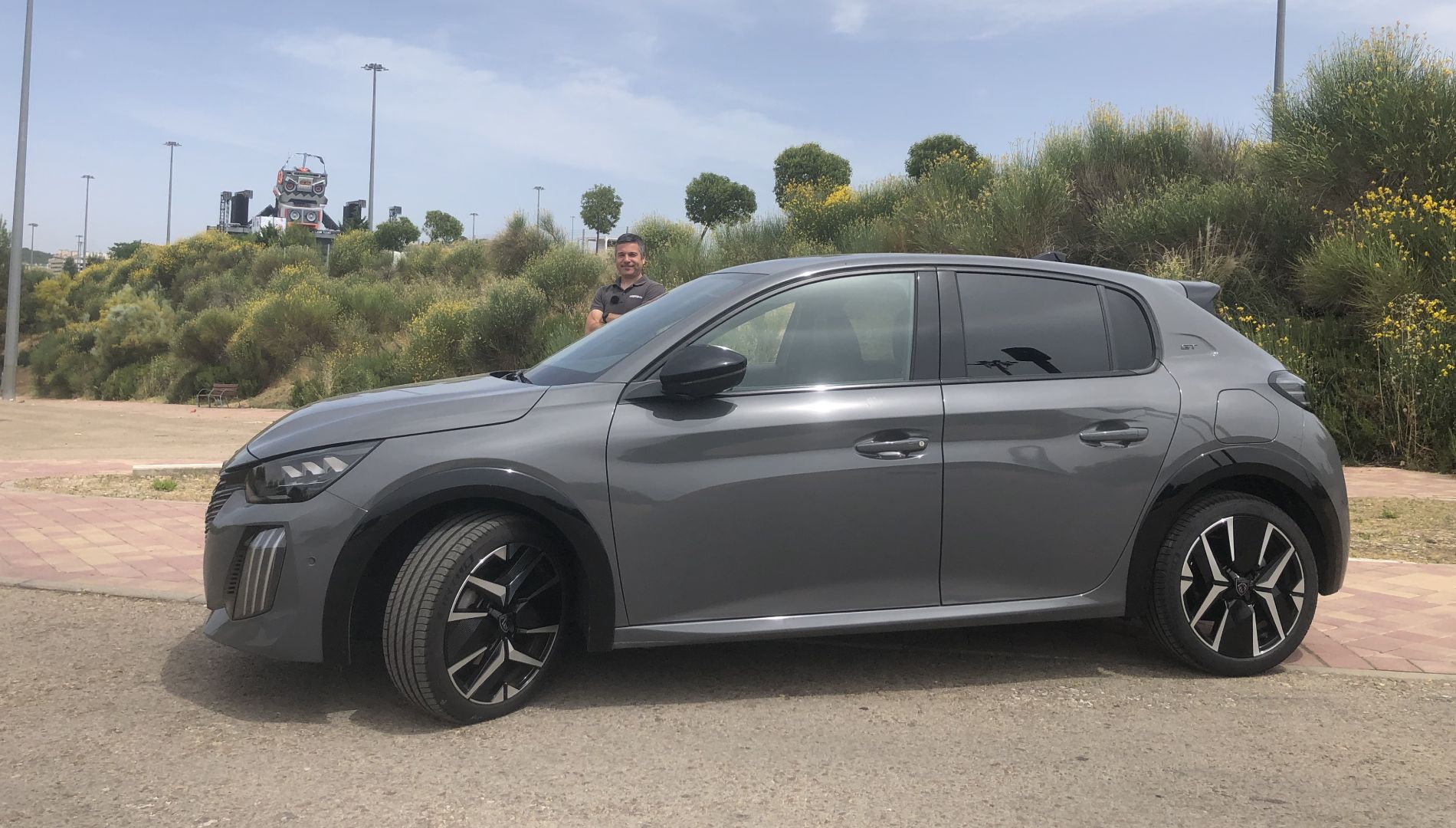 Ponemos a prueba al quinto coche más vendido de España ¿qué es lo mejor del Peugeot 208?