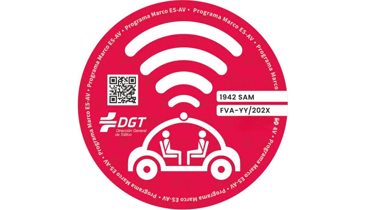 Nueva etiqueta roja de la DGT: estos son los coches que la llevarán y qué ventajas tendrá
