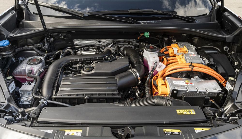 Cupra Terramar 1.5 eHybrid 204 CV PHEV Cupra Terramar 1.5 eHybrid 204 CV PHEV