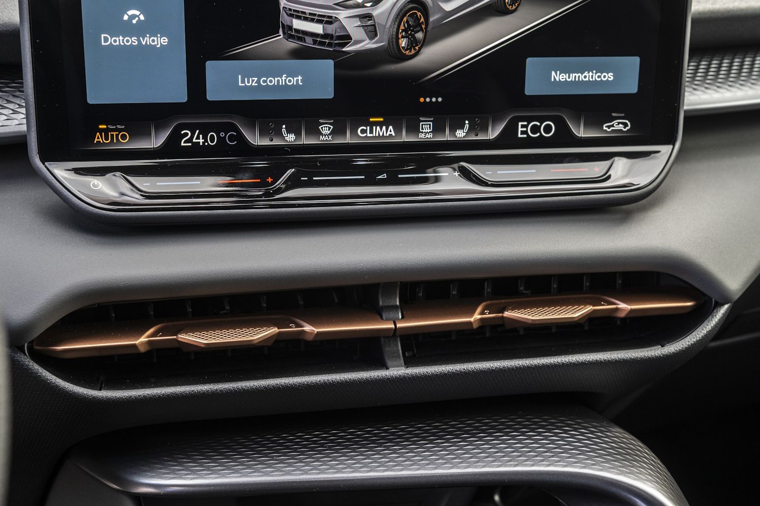 Cupra Terramar 1.5 eHybrid 204 CV PHEV