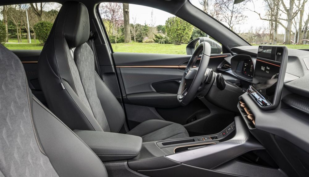 Cupra Terramar 1.5 eHybrid 204 CV PHEV