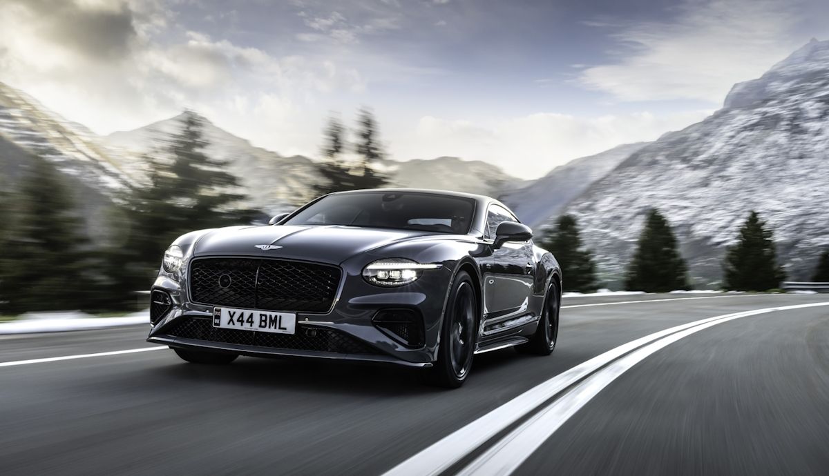 Probamos los Bentley Continental GT y GTC Speed, dos aerolíneas británicas para volar realmente bajo