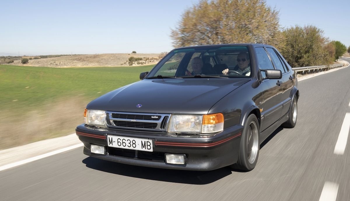 Saab 9000 Turbo, una berlina excepcional y única que hoy es una compra tan atractiva… como delicada