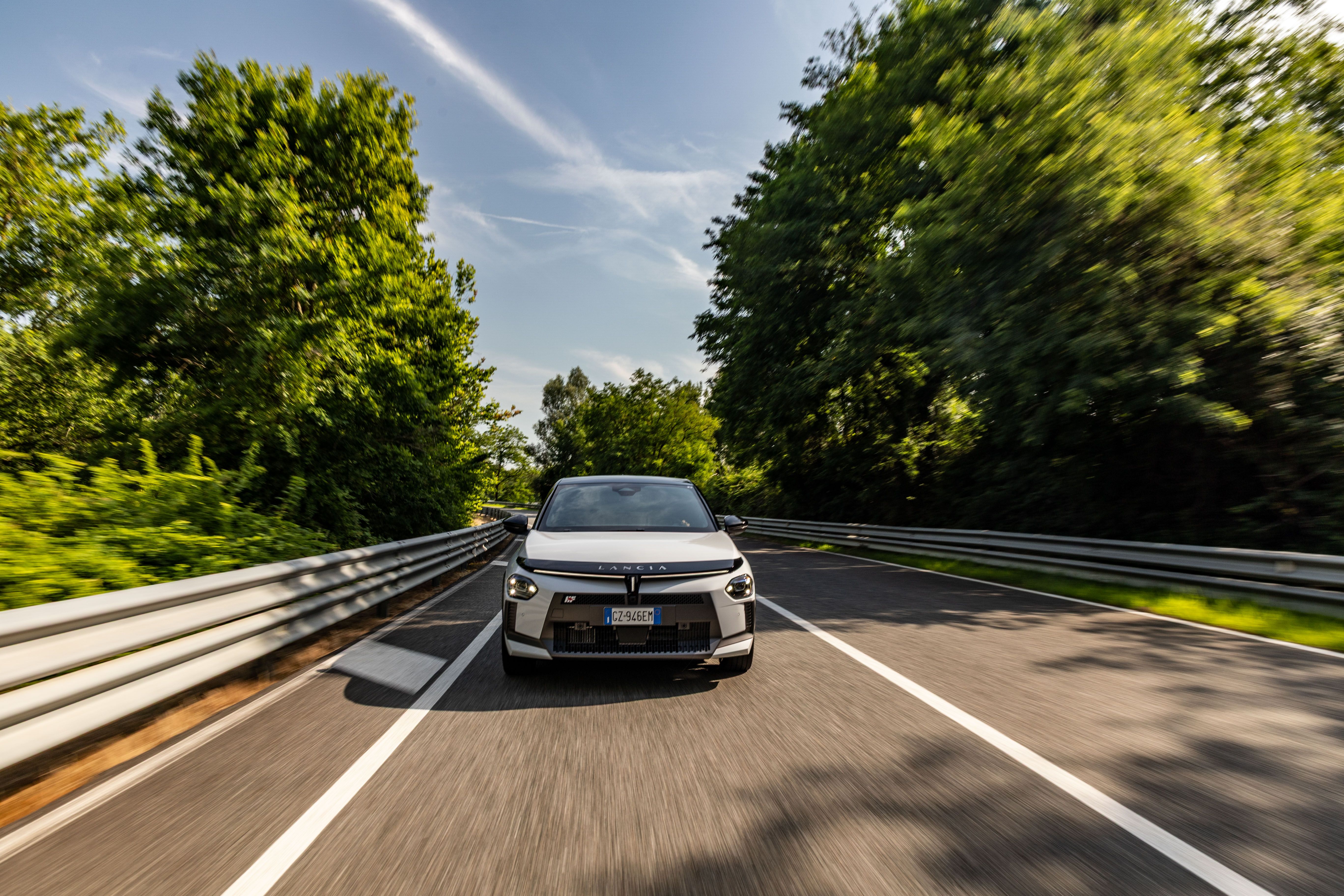 Lancia Ypsilon HF Line