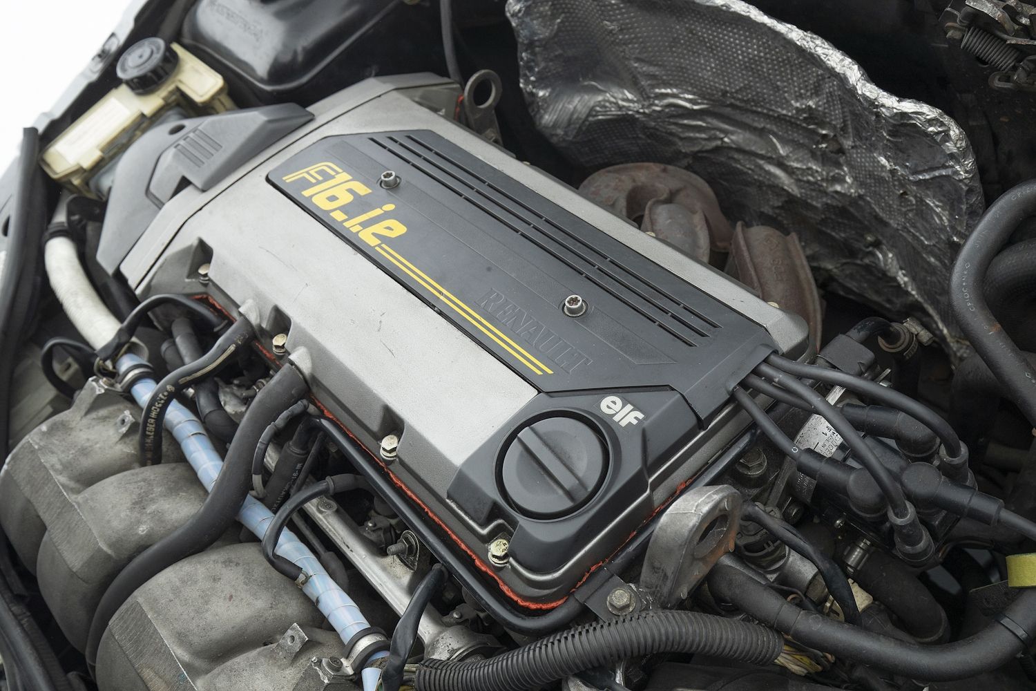 Renault Clio 16v