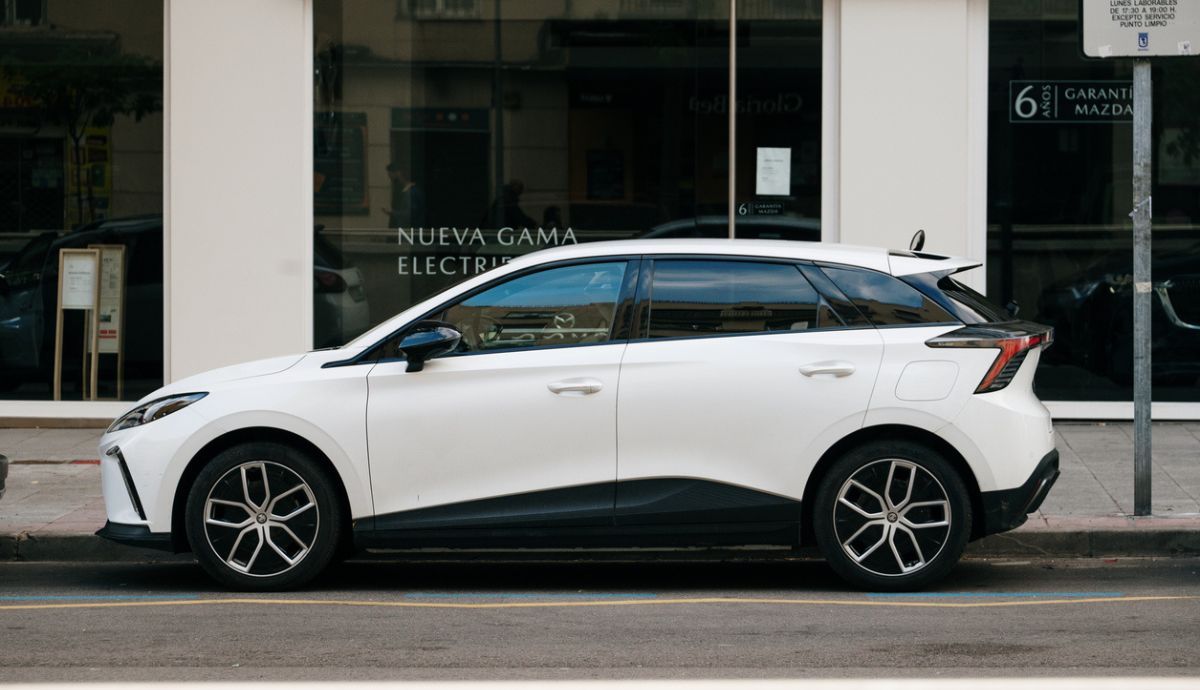  BYD Dolphin vs MG4: ¿cuál es mejor opción?