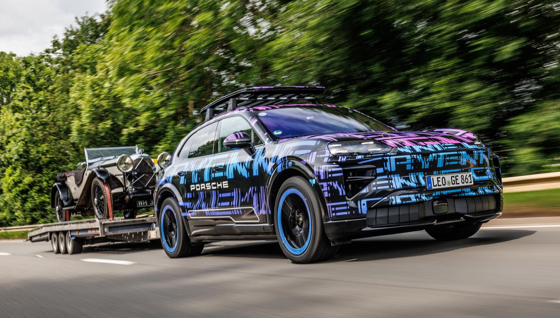 Estas son las fotografías que aseguran el futuro del Porsche Cayenne así será su versión eléctrica