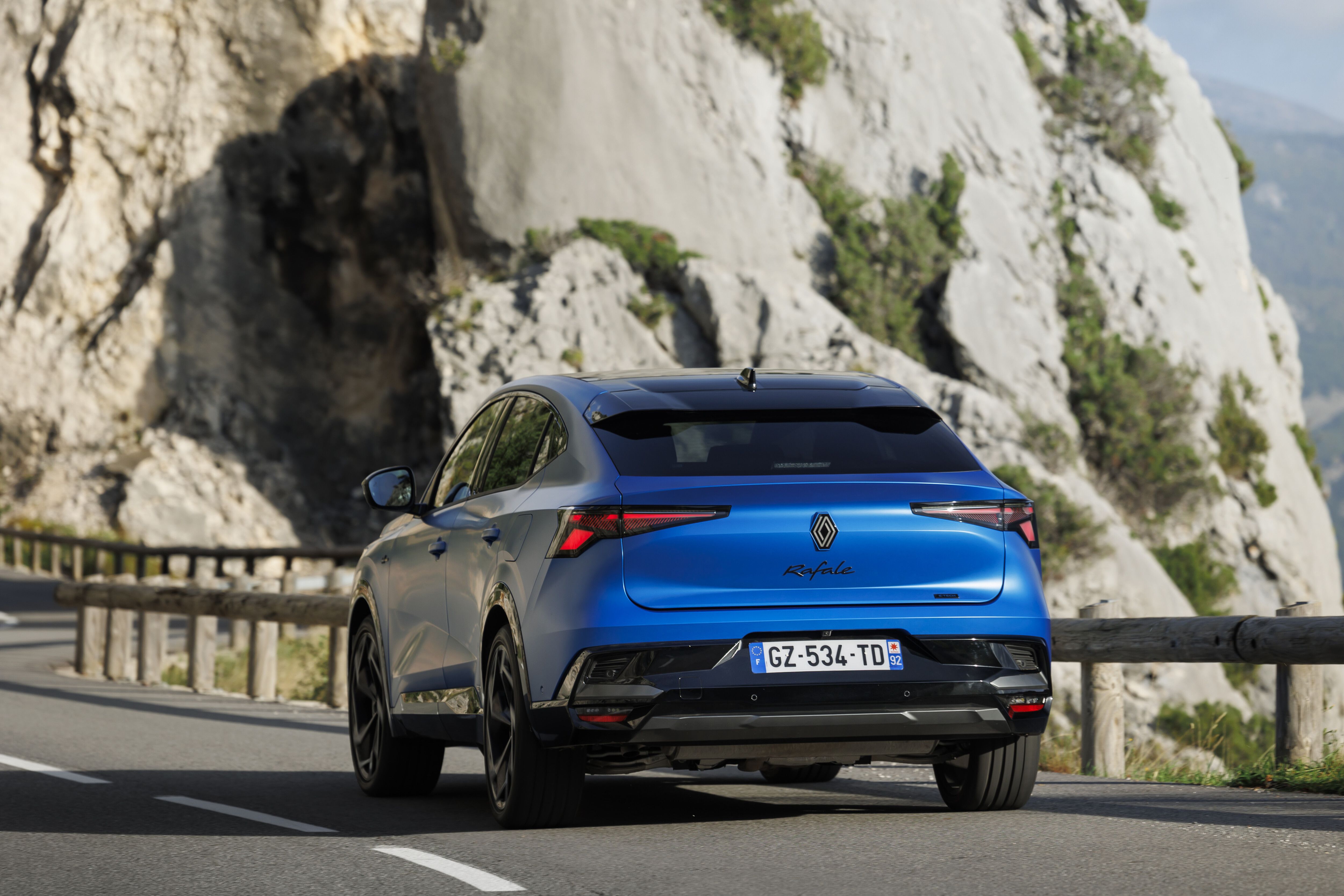 Renault Rafale E-Tech PHEV 300 CV
