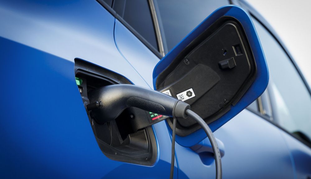 Renault Rafale E-Tech PHEV 300 CV Renault Rafale E-Tech PHEV 300 CV
