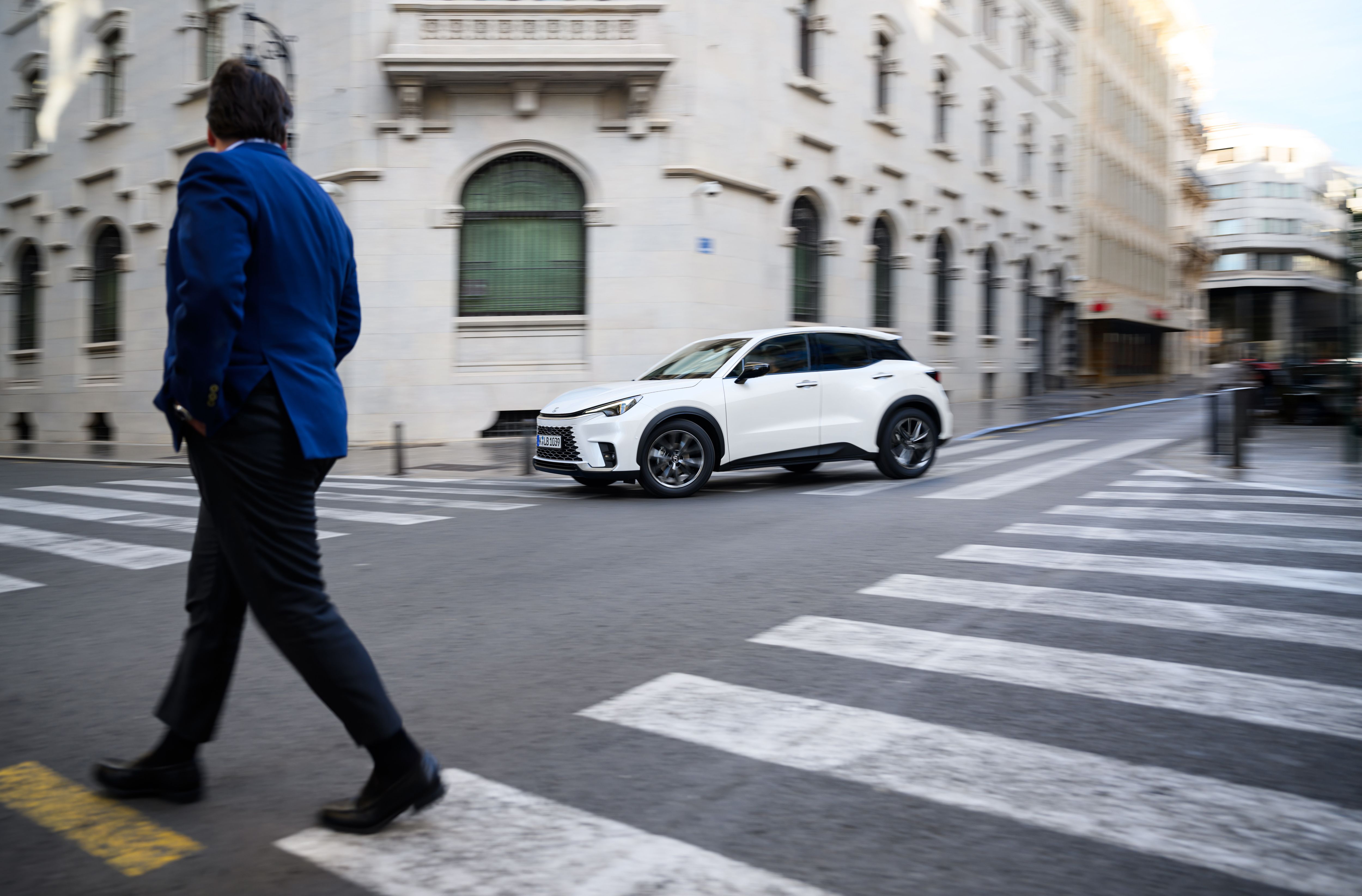 Lexus LBX
