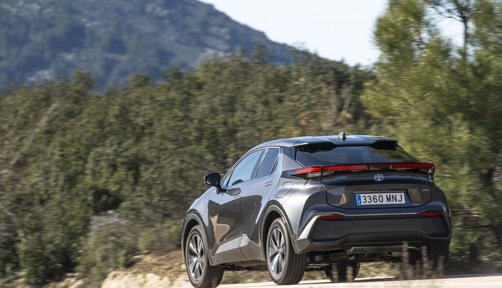 Toyota C-HR 140H Toyota C-HR 140H