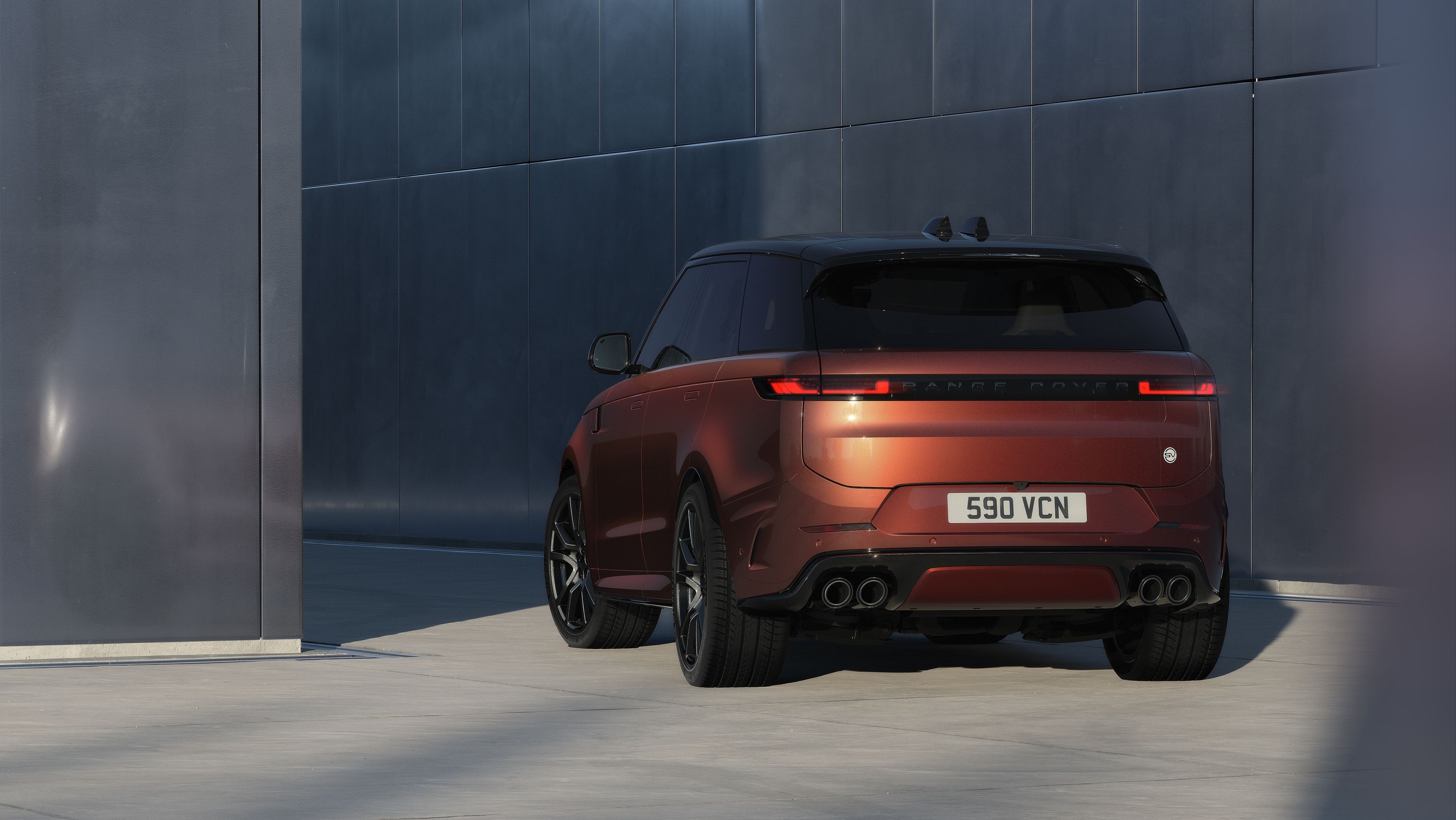 Range Rover Sport SV Carbon
