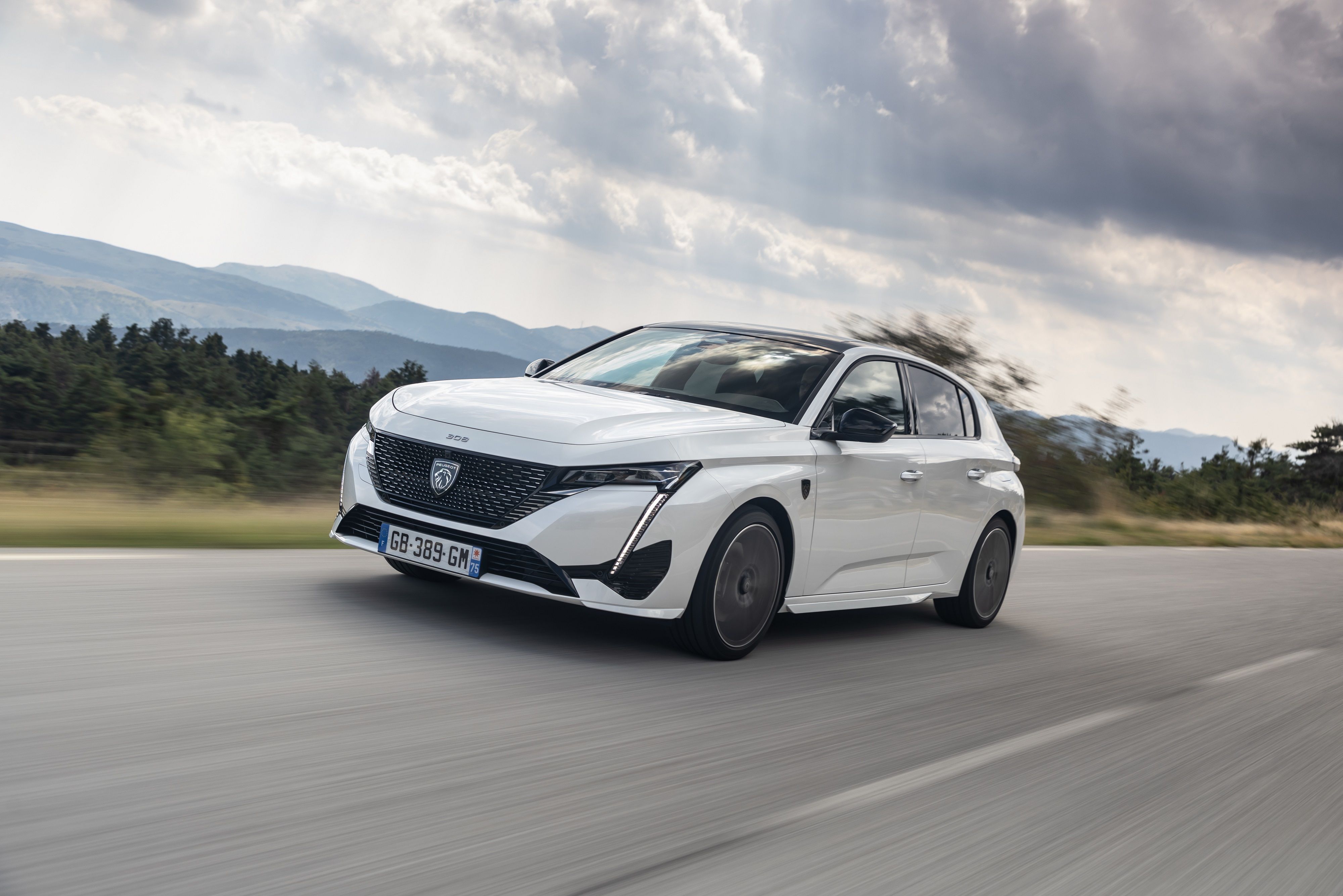 Peugeot E-308