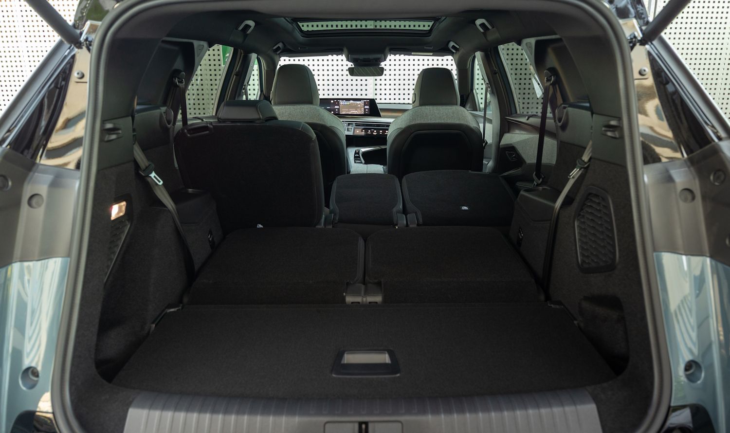 Peugeot E-5008 Dual Motor