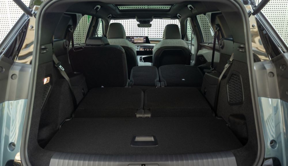 Peugeot E-5008 Dual Motor Peugeot E-5008 Dual Motor