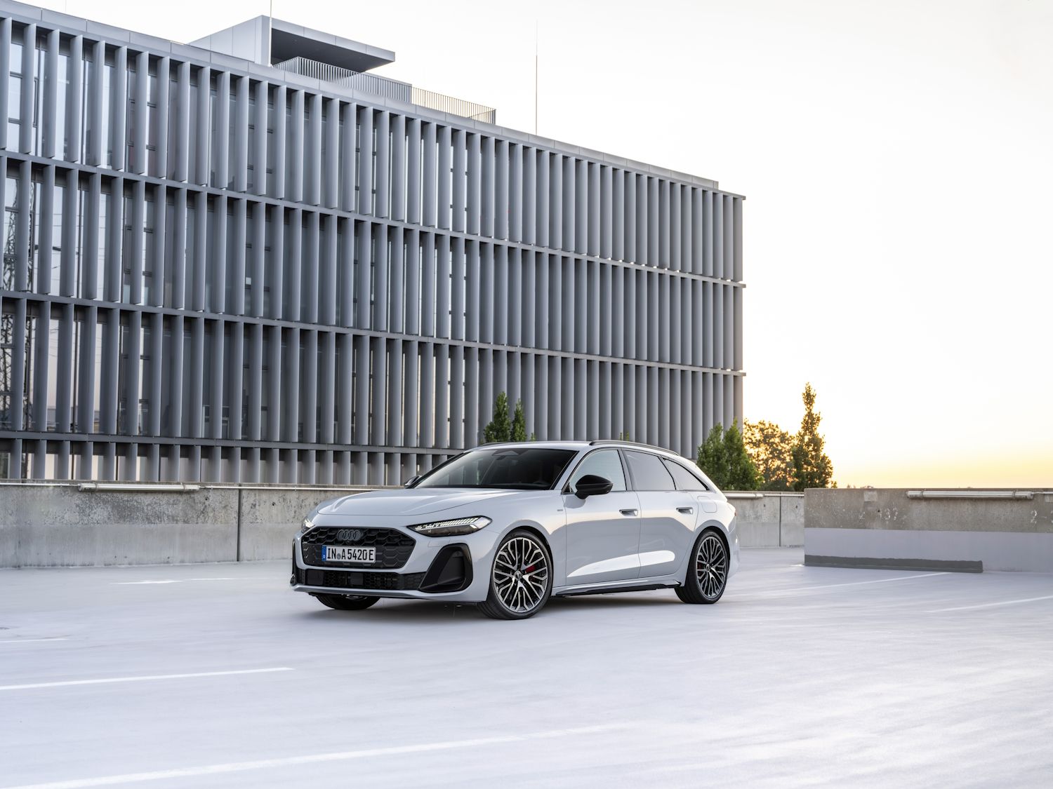 Audi A5 e-Hybrid 2025