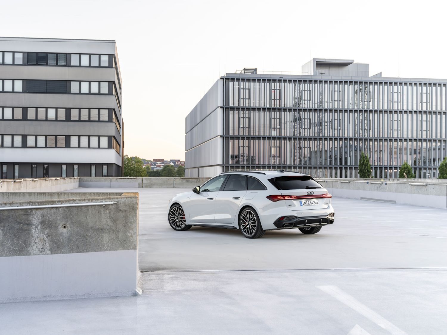 Audi A5 e-Hybrid 2025