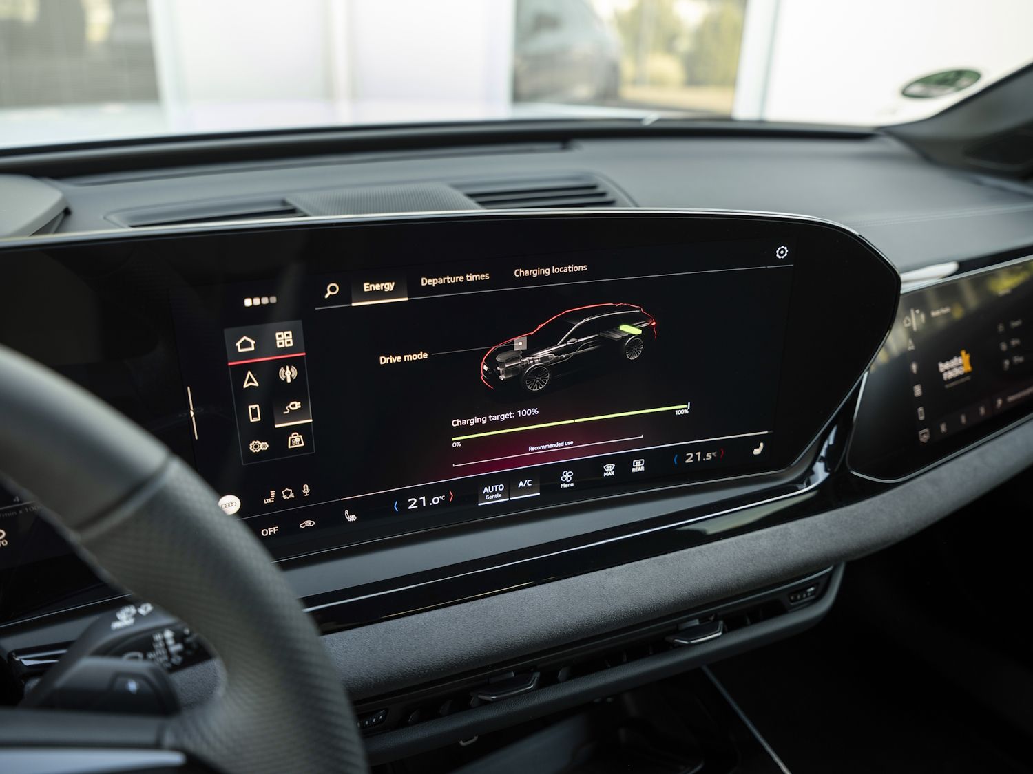 Audi A5 e-Hybrid 2025