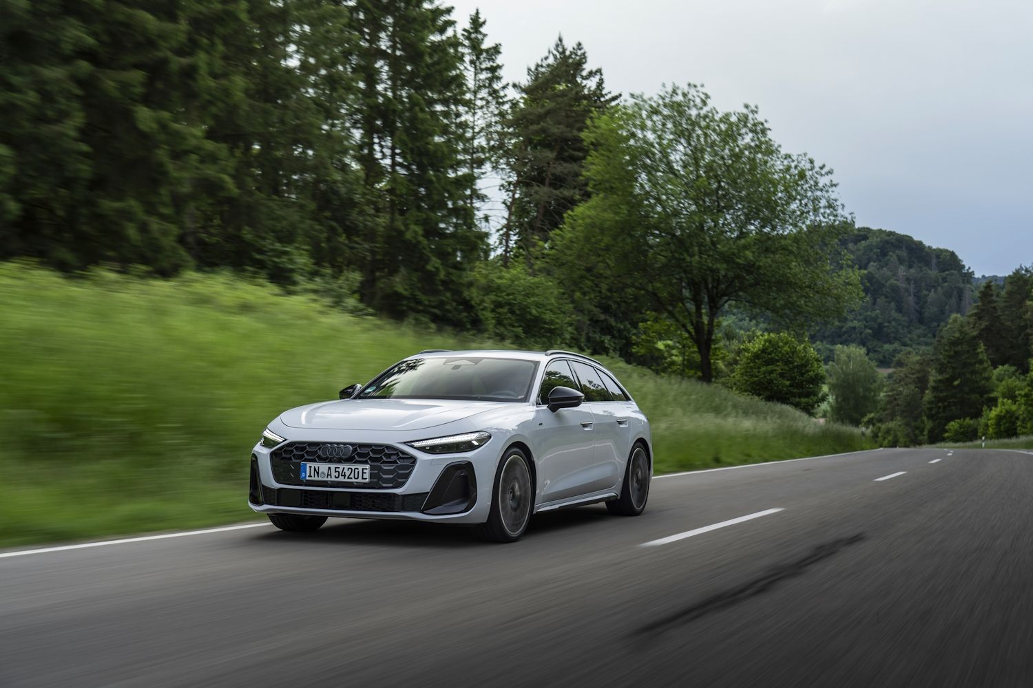 Audi A5 e-Hybrid 2025