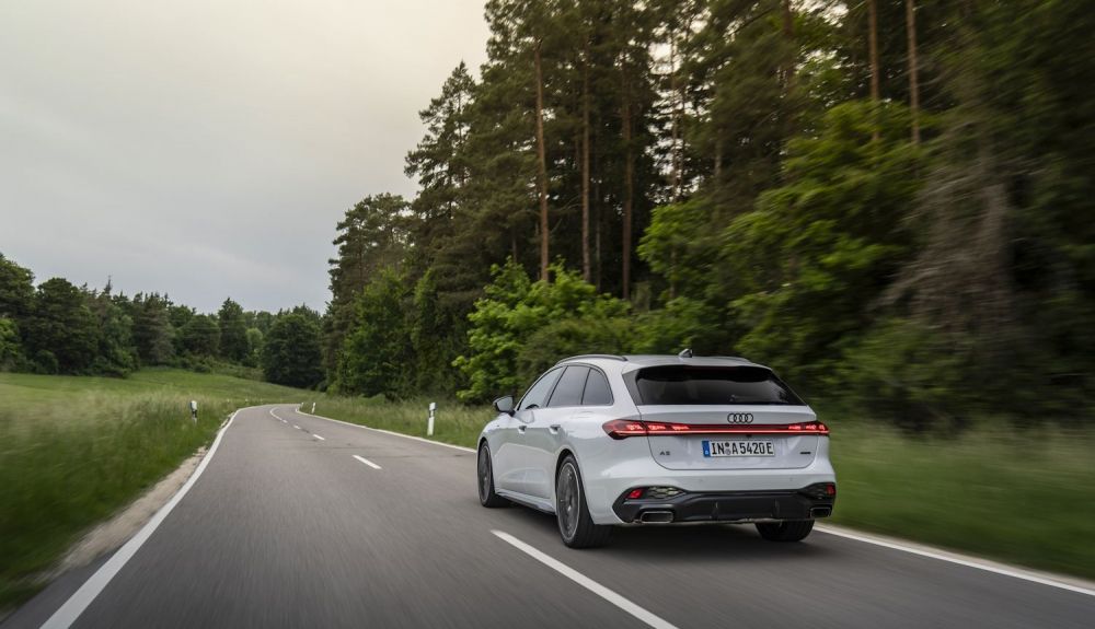 Audi A5 e-Hybrid 2025 Audi A5 e-Hybrid 2025