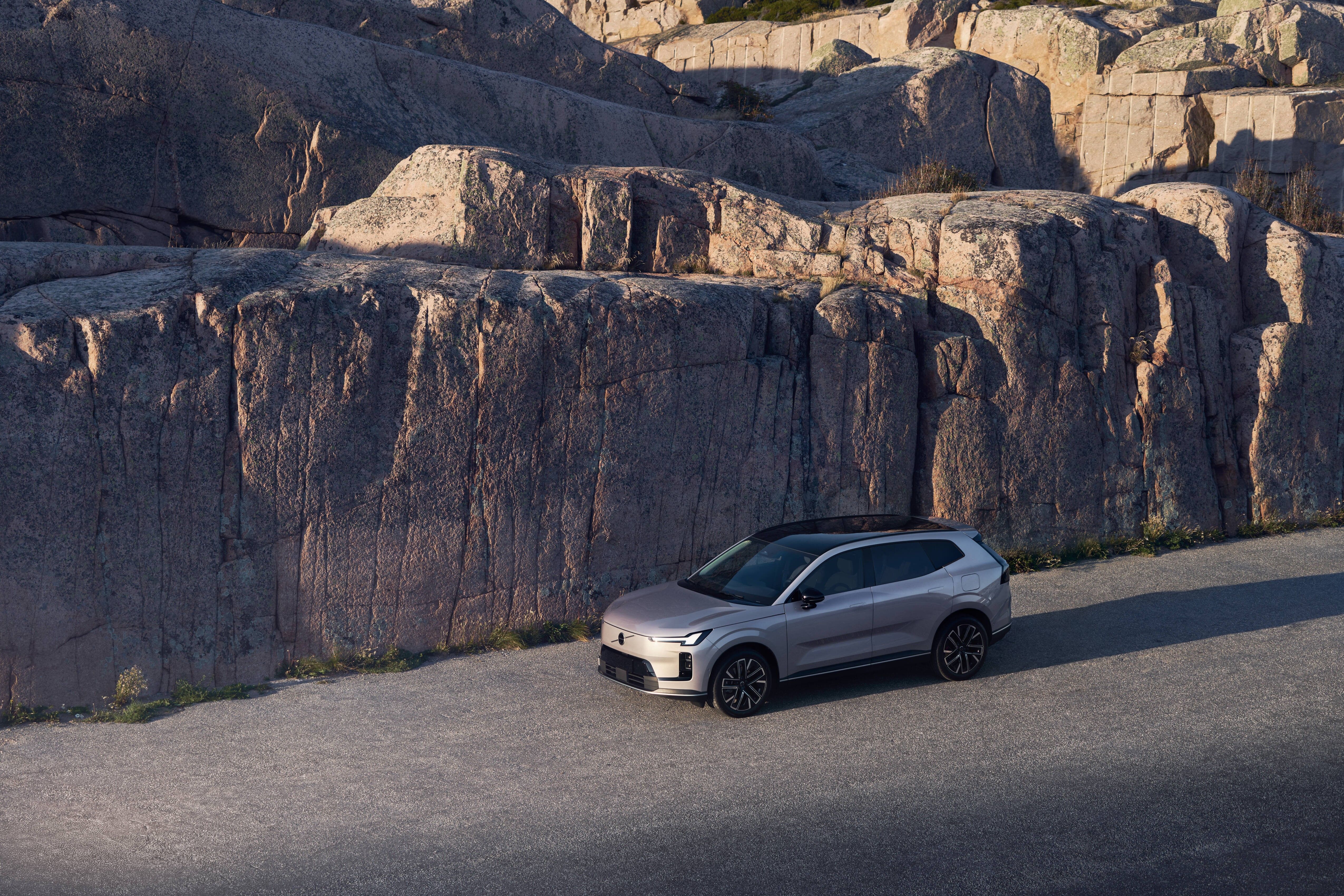 Volvo XC70 2025