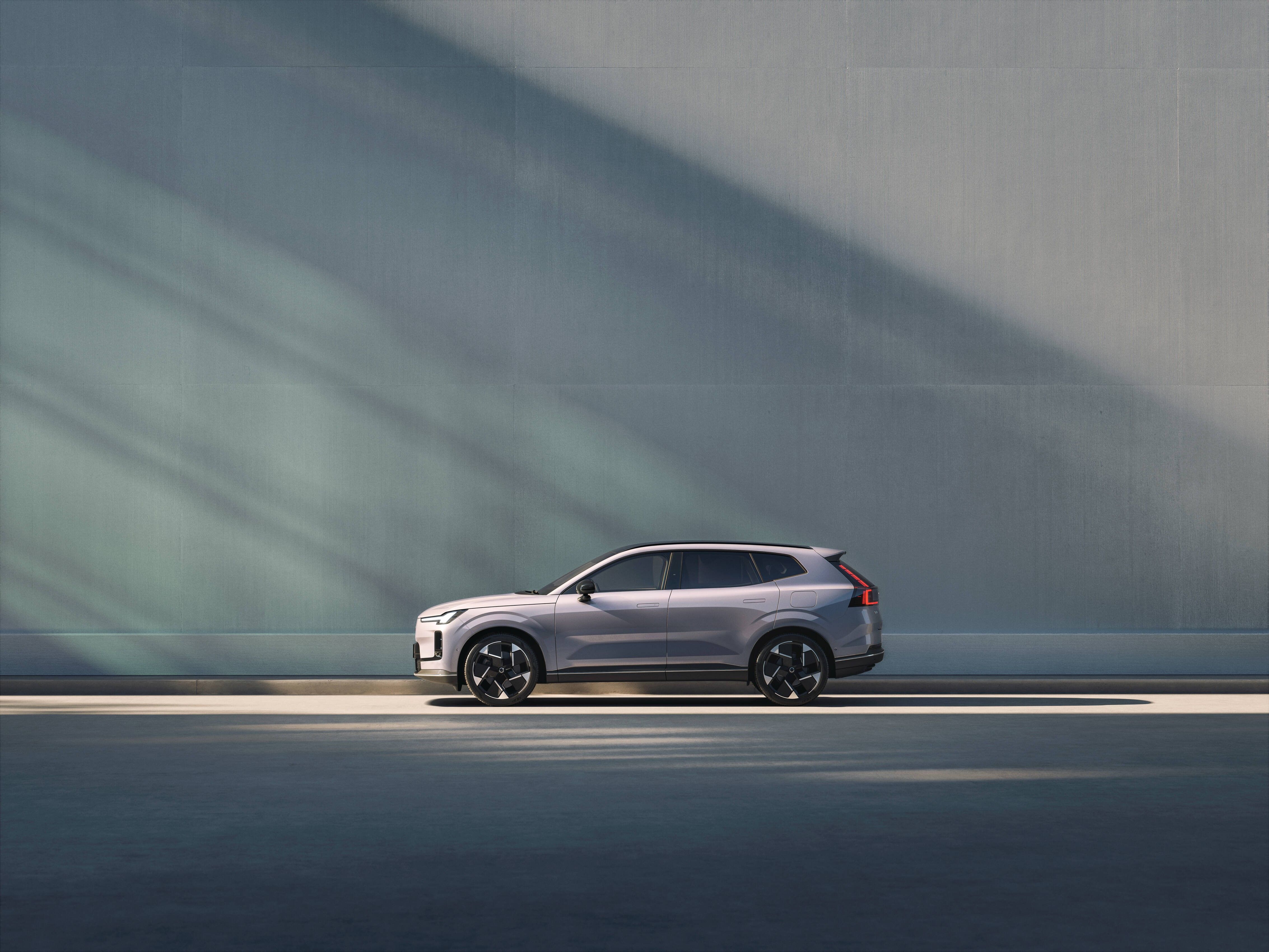Volvo XC70 2025
