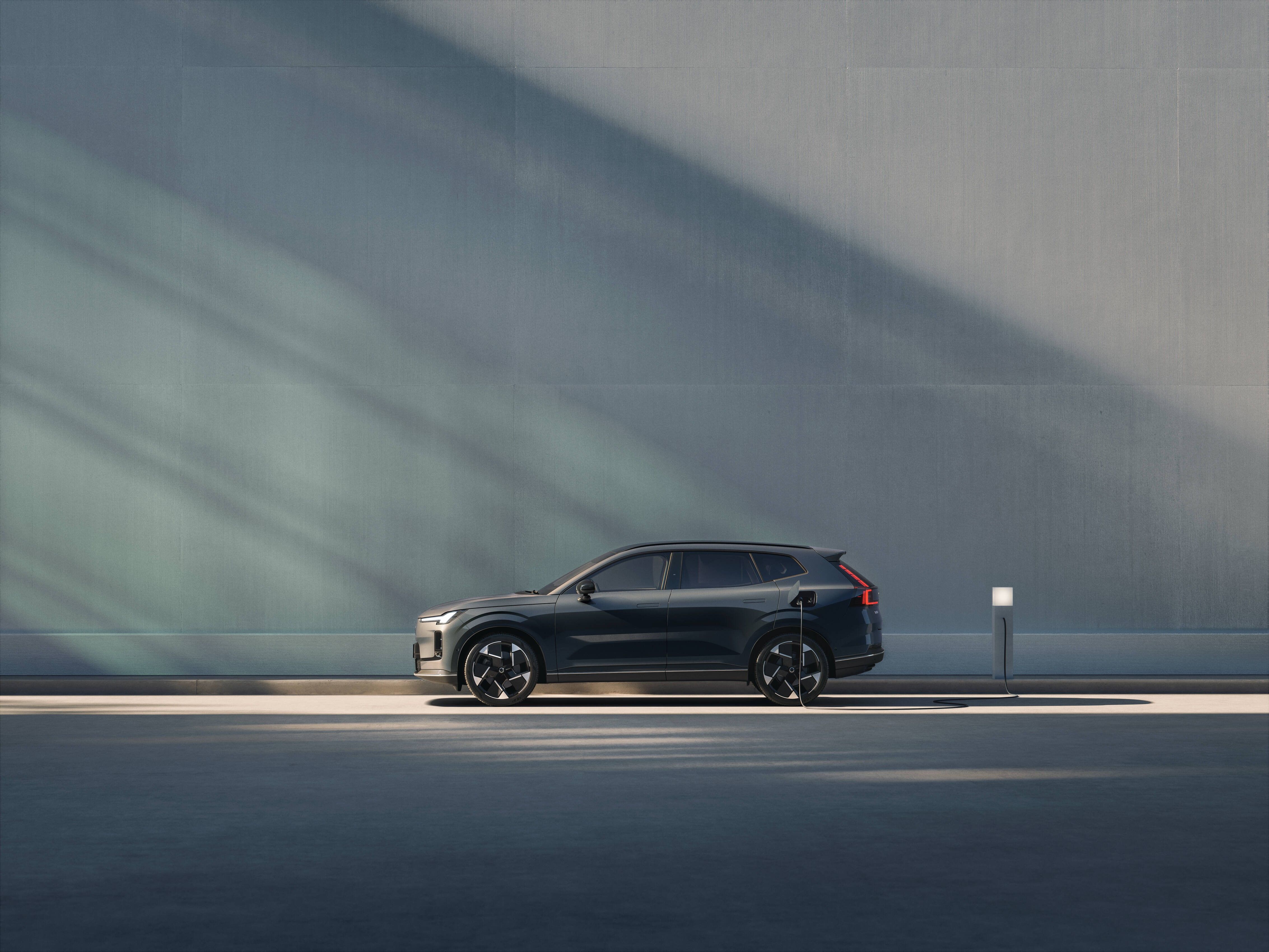 Volvo XC70 2025