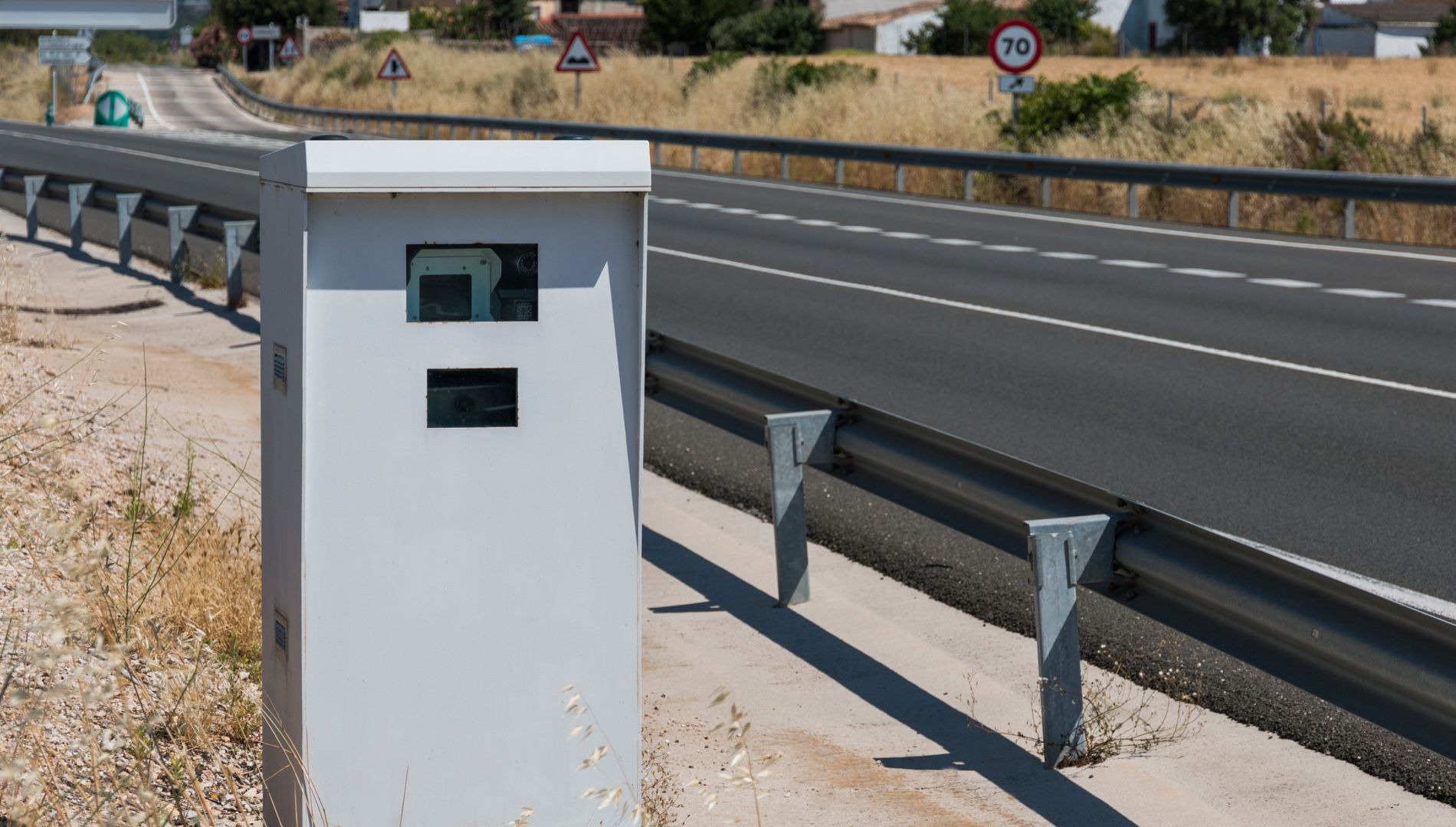 Esta es la ubicación de los 7 nuevos radares fijos de la DGT que comienzan a funcionar en pocos días