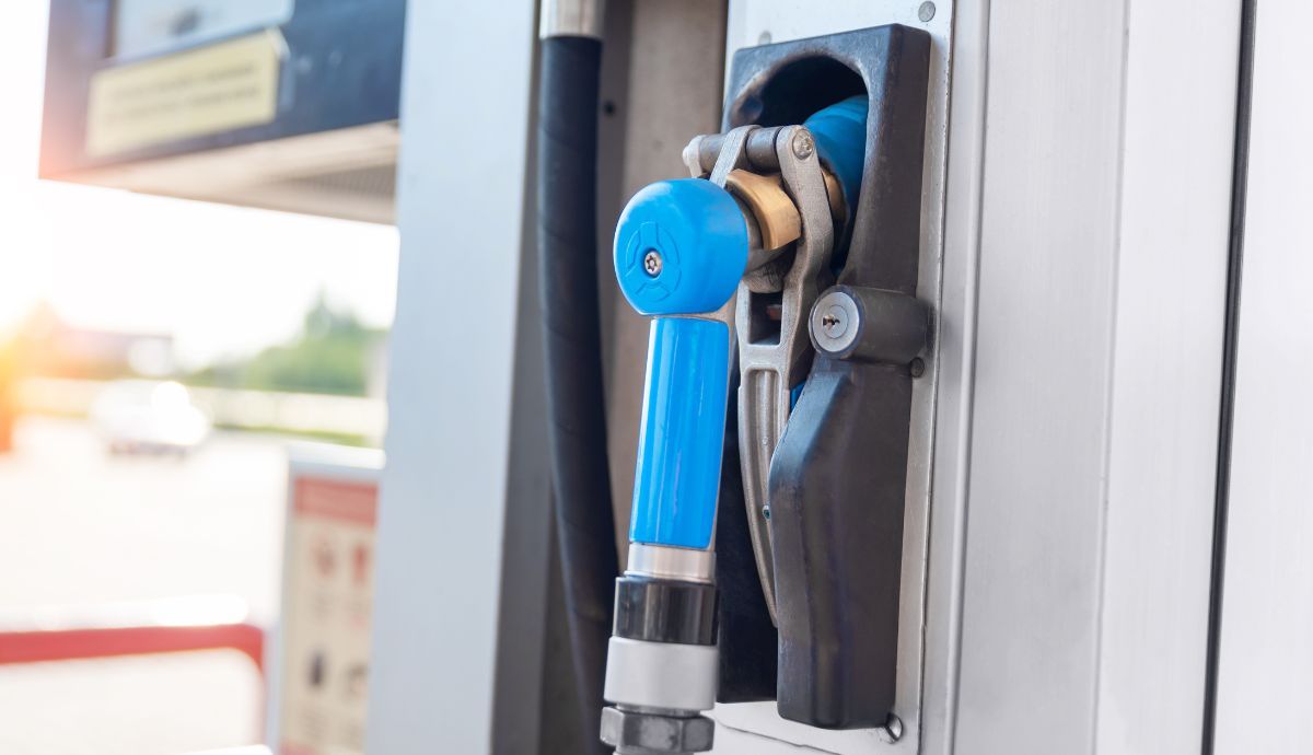 Consumo GLP vs gasolina: comparativa de costes, eficiencia y ventajas