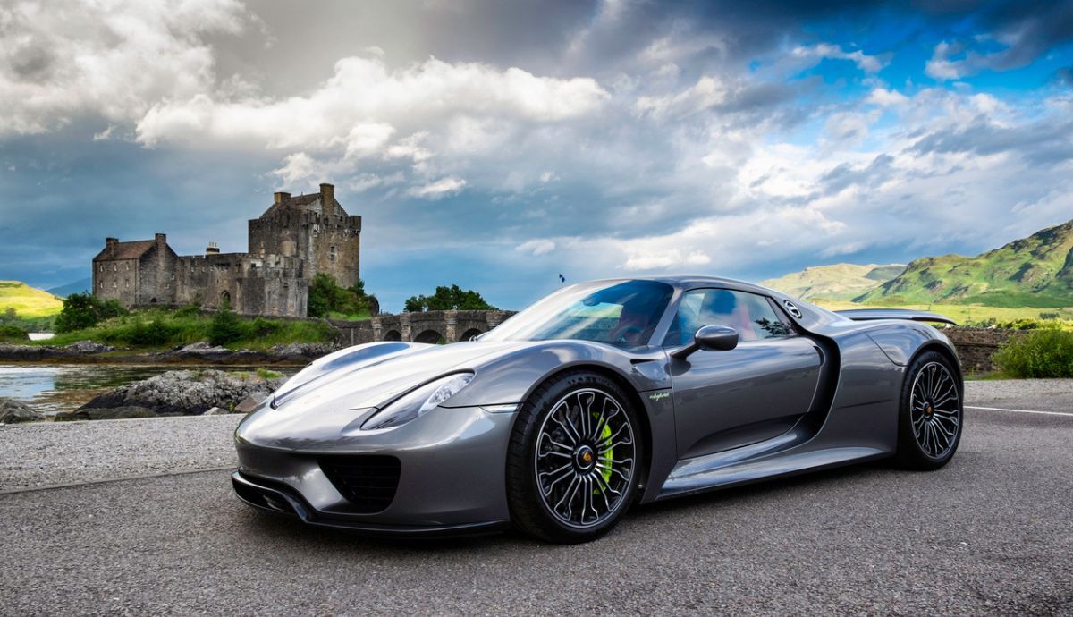 Porsche 918s: características, precio y por qué es un superdeportivo icónico