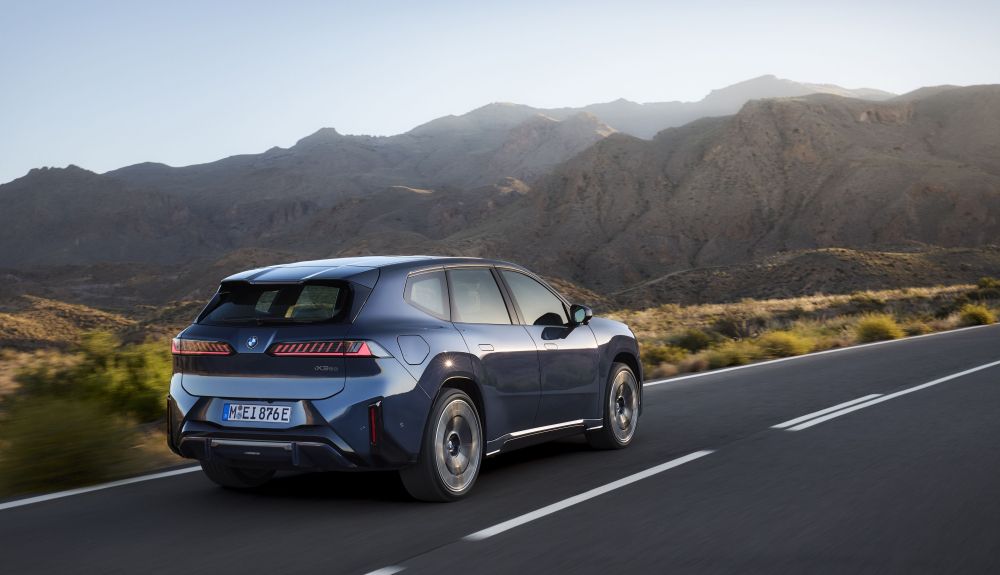 BMW iX3