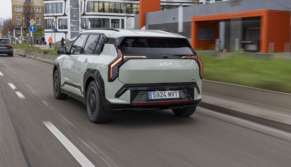 Kia EV3 Long Range (3) Kia EV3 Long Range (3)