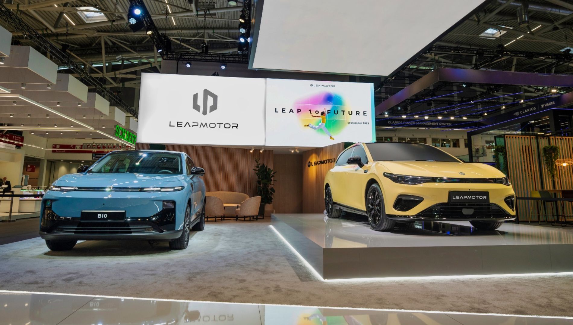 Leapmotor presenta su nuevo compacto B05 y lanza el SUV eléctrico B10 por solo 19.900 euros
