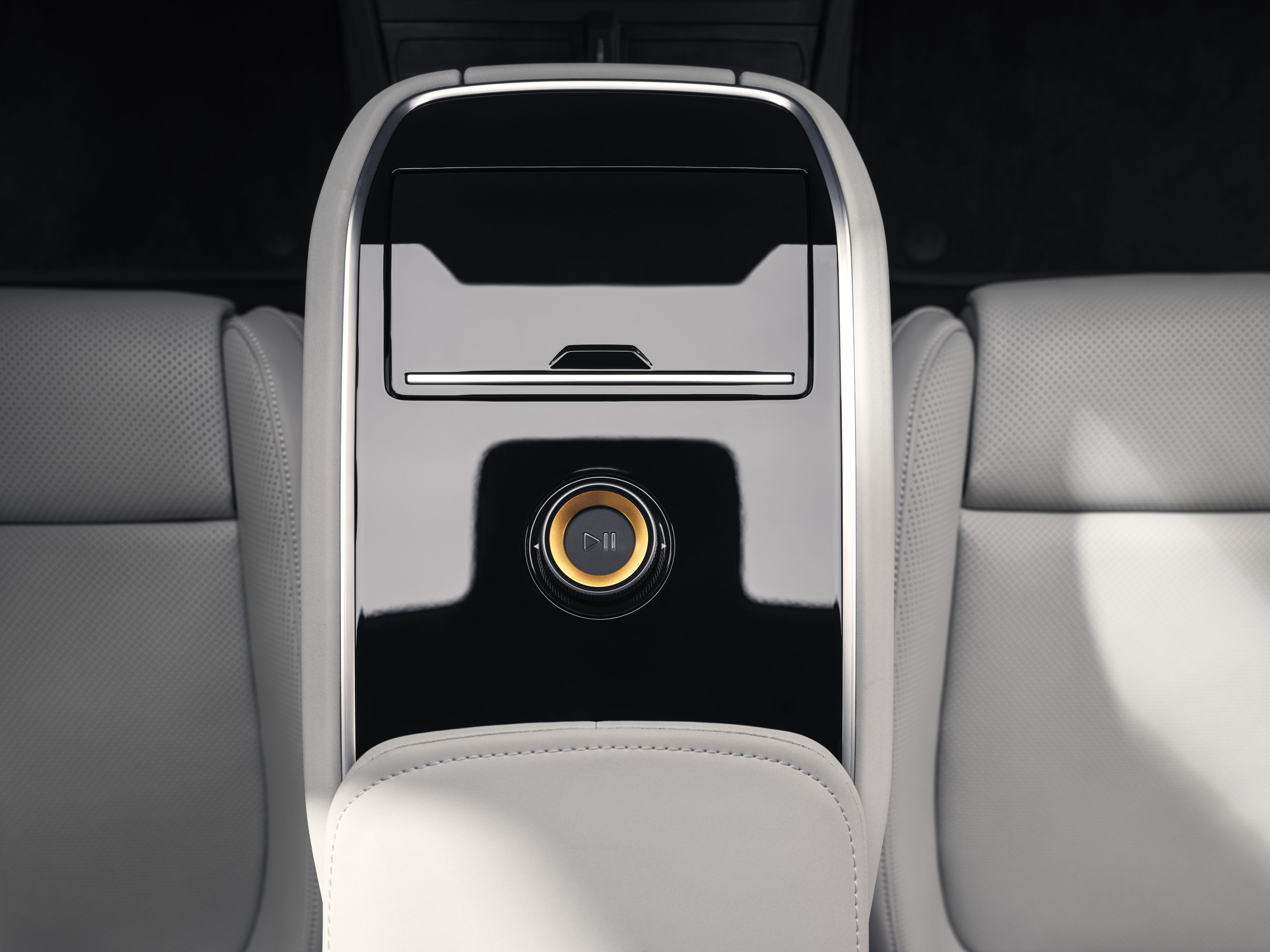 Polestar 5