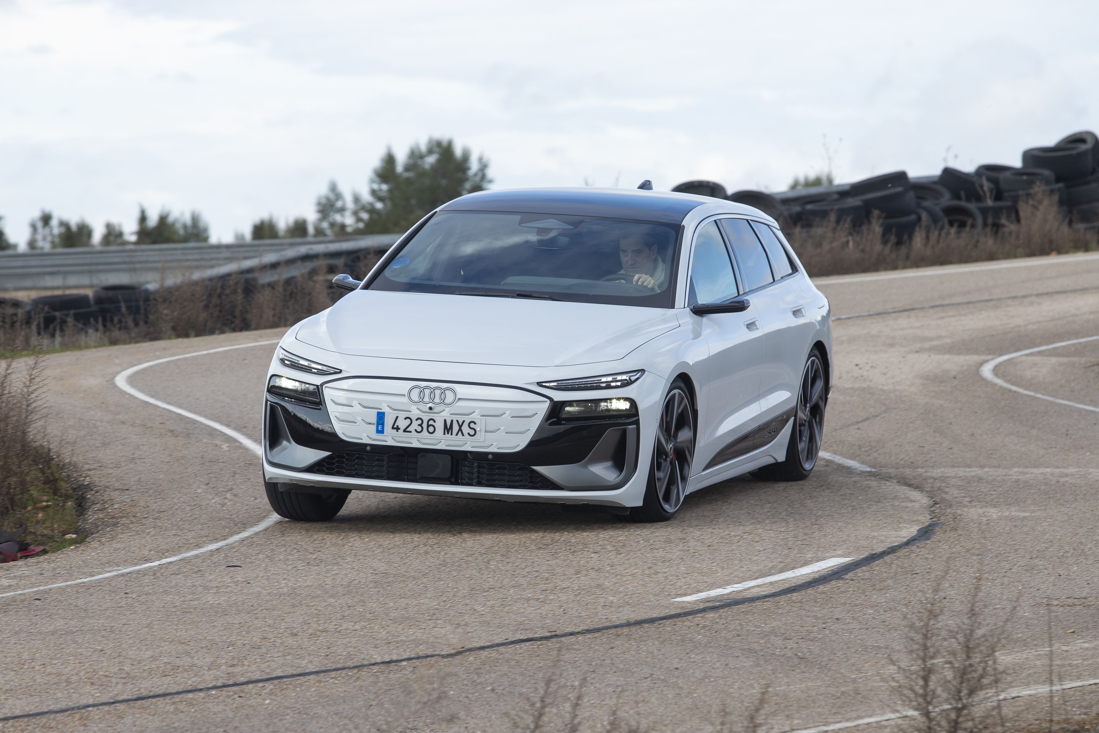 Audi A6 e-Tron Avant Performance