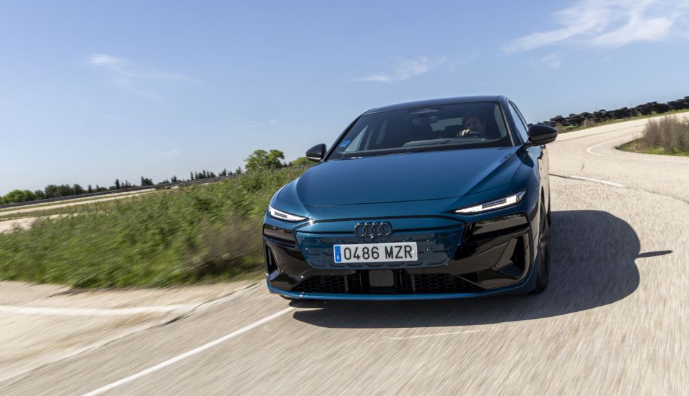 audi-a6-e-tron-sportback-s-line-15_1_100
