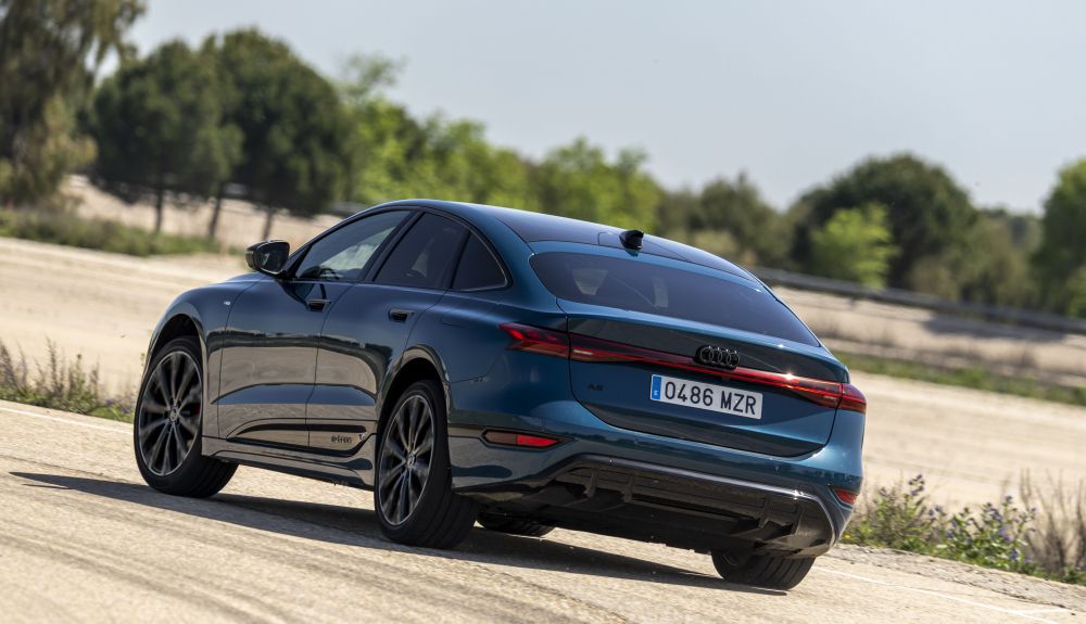 audi-a6-e-tron-sportback-s-line-36_1_100