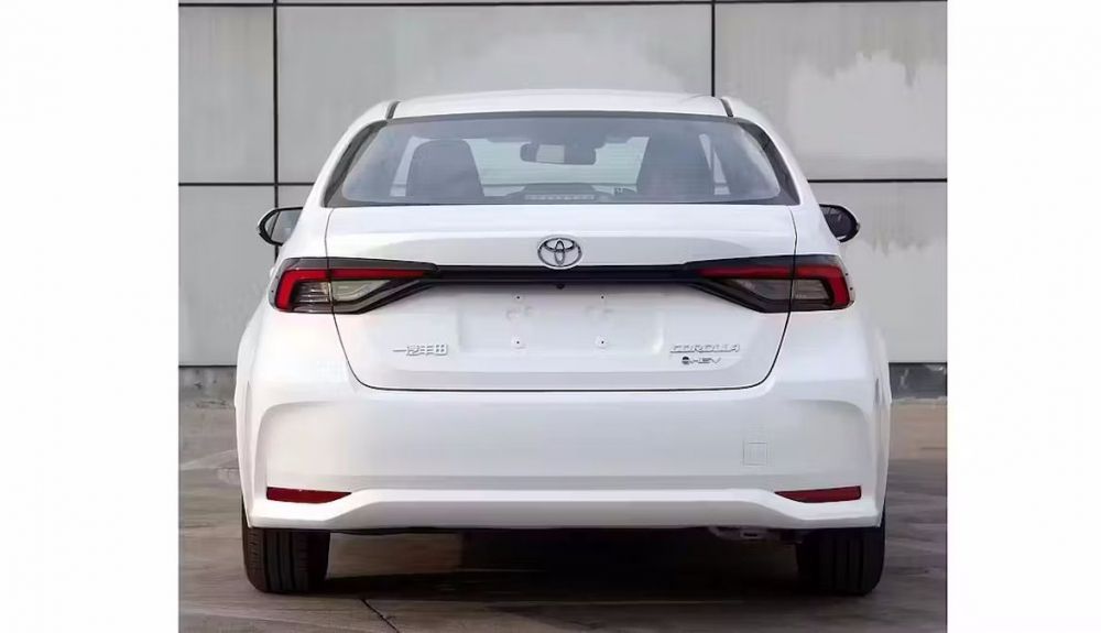 Primeras imágenes del nuevo Toyota Corolla. Foto: MIIT de China