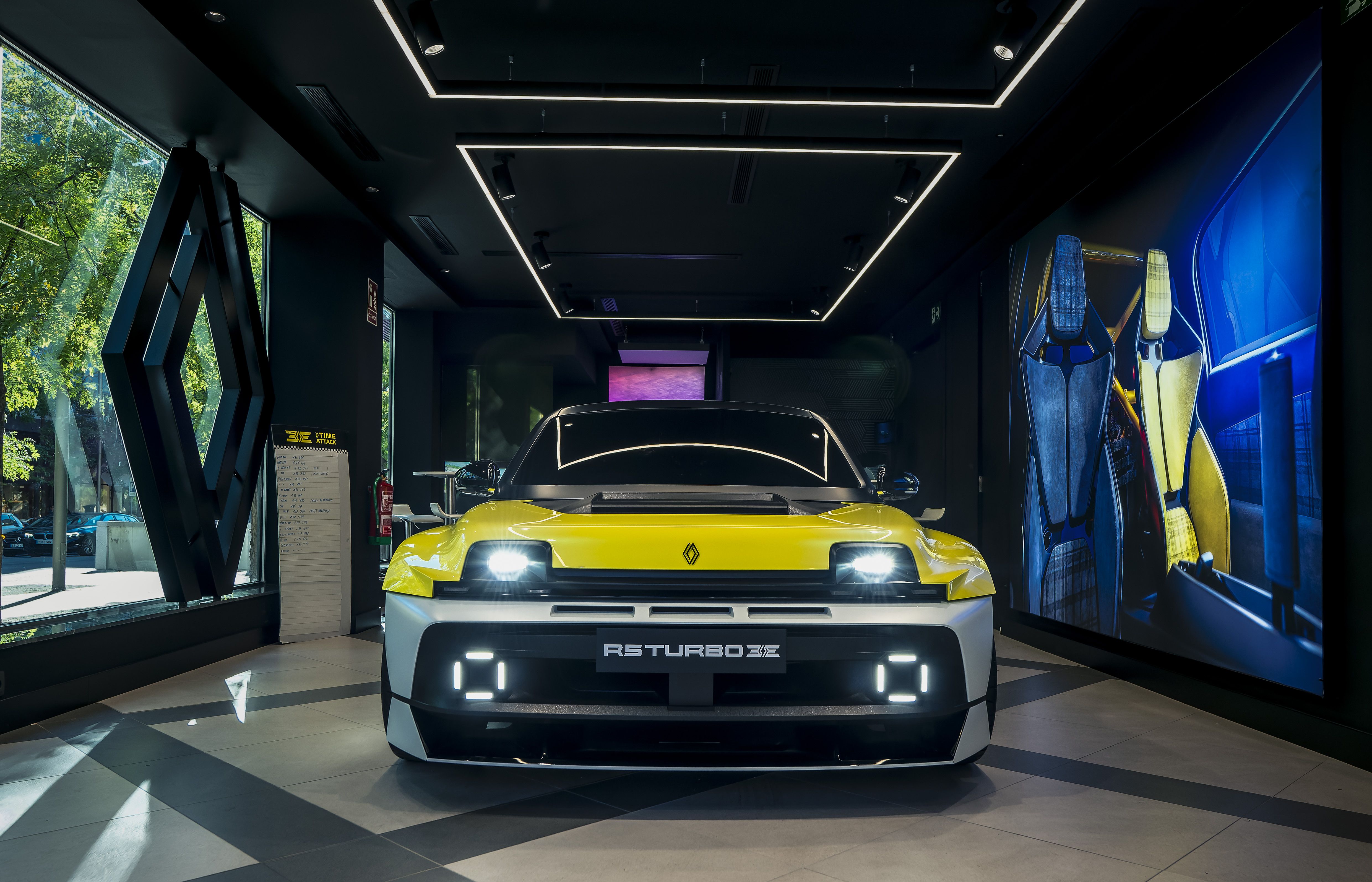 Renault 5 Turbo 3E en Madrid