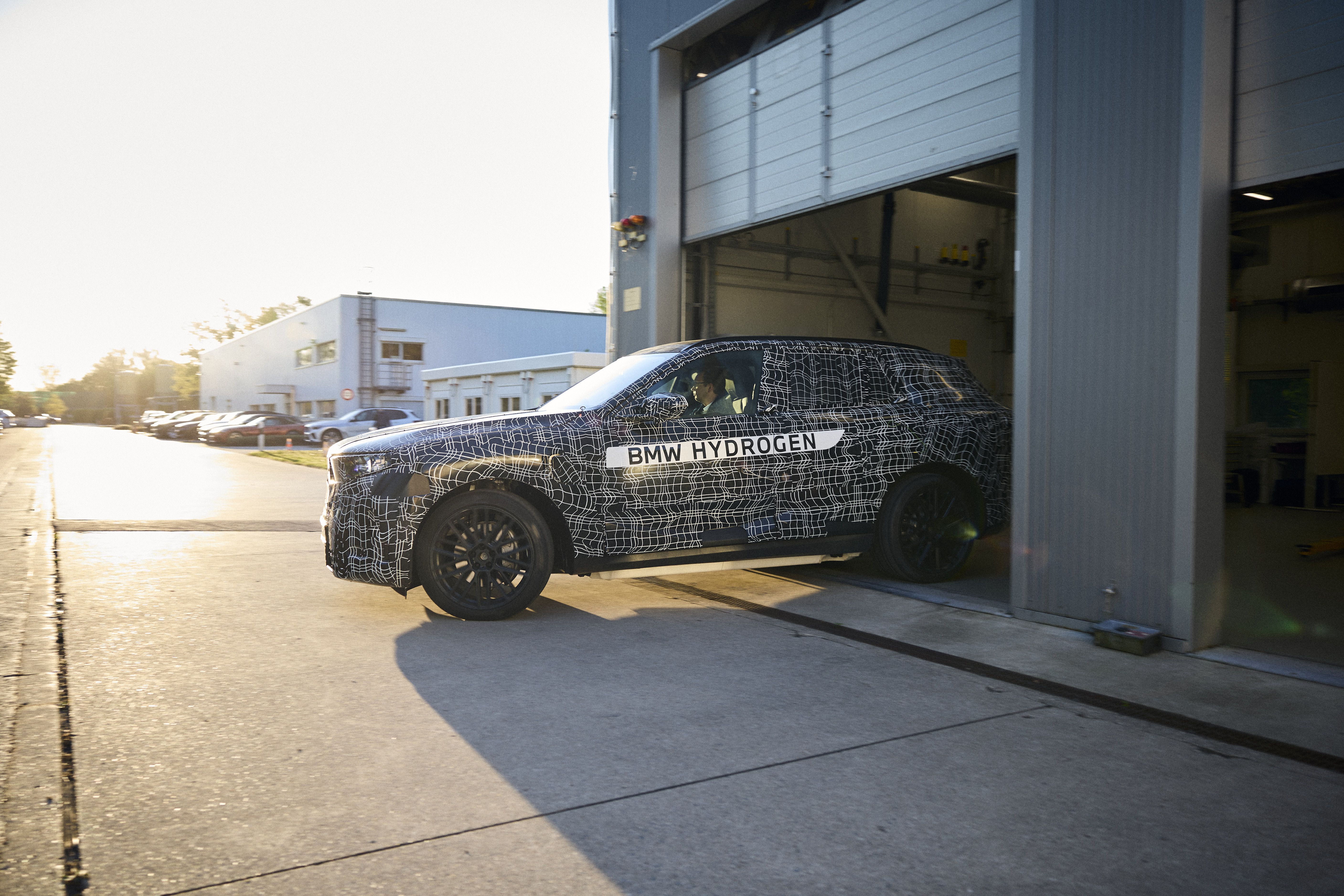 BMW iX5 Hydrogen