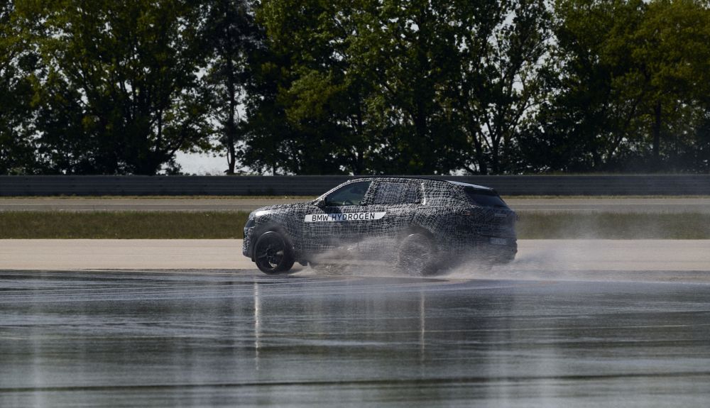 BMW iX5 Hydrogen