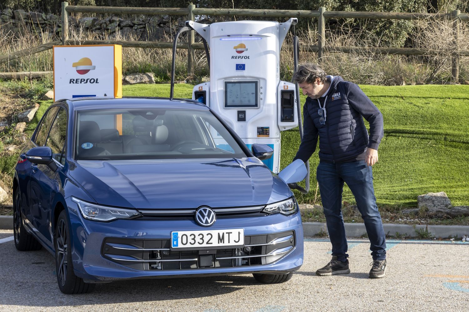 Volkswagen Golf eHybrid 204 CV