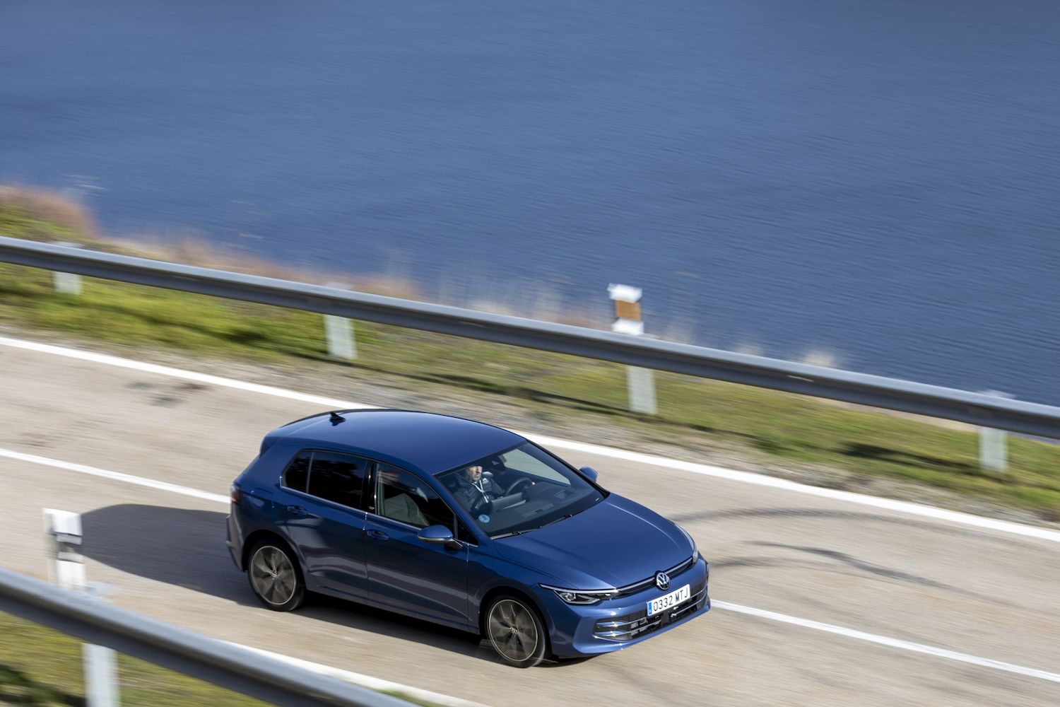 Volkswagen Golf eHybrid 204 CV
