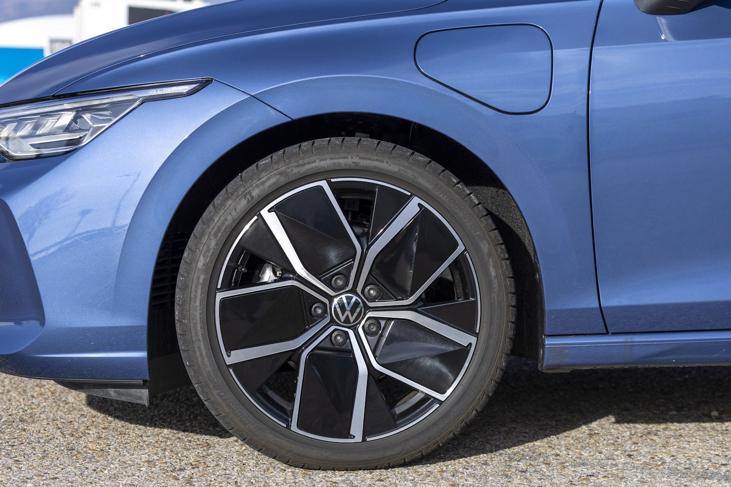 Volkswagen Golf eHybrid 204 CV