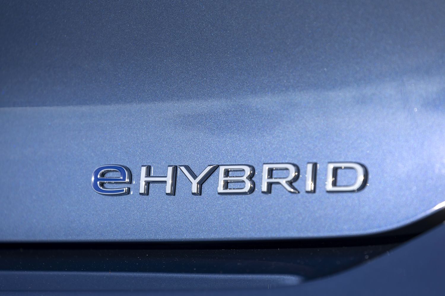 Volkswagen Golf eHybrid 204 CV